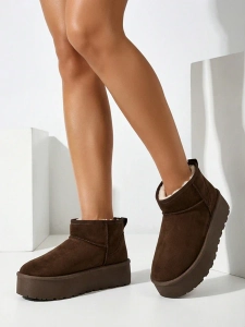 Тъмнокафяв