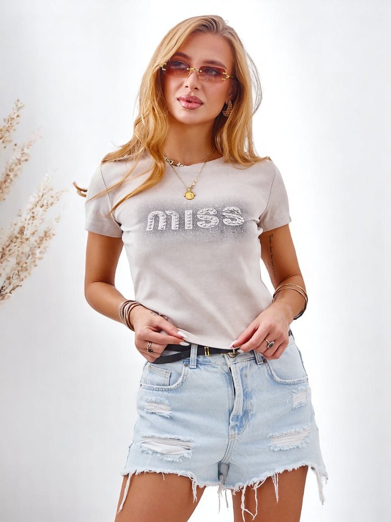 Royalfashion Дамска тениска от памук с камъчета MISS