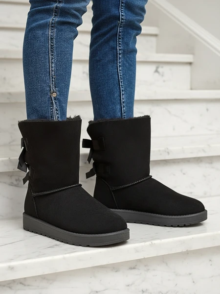 Боти Stella от екологичен велур на плосък ток