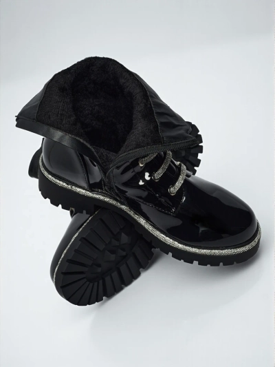 Лакирани дамски боти с връзки Fjorra