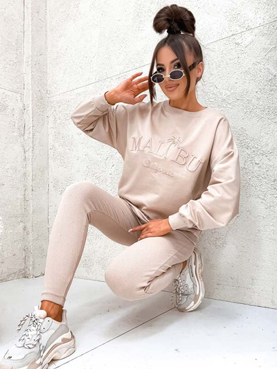 Royalfashion Дамски комплект с клинове