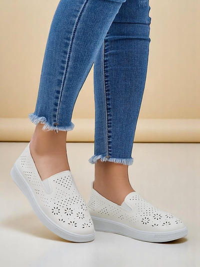 Royalfashion Ажурни дамски обувки без връзки Mayla