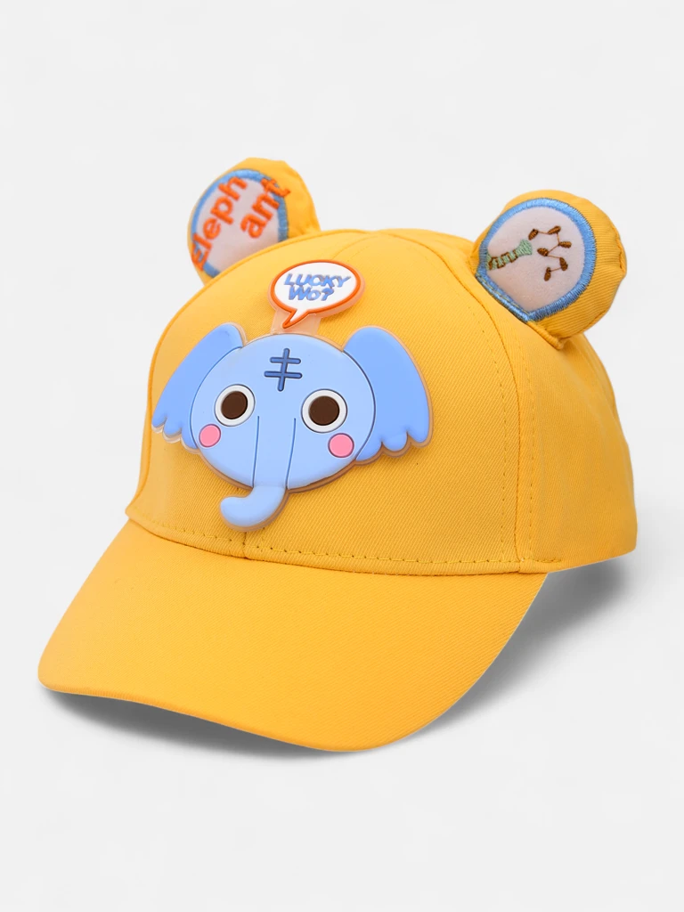 Royalfashion Детска шапка с козирка и уши