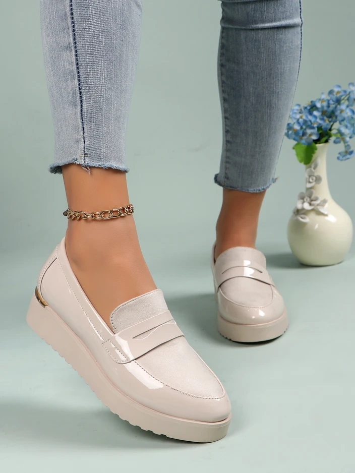 Royalfashion Дамски патентован мокасини Afidale