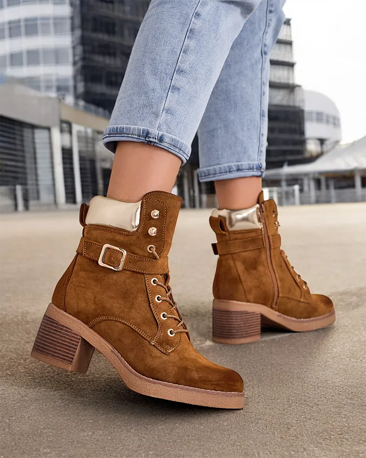 Дамски ниски ботуши на Royalfashion Nedelin