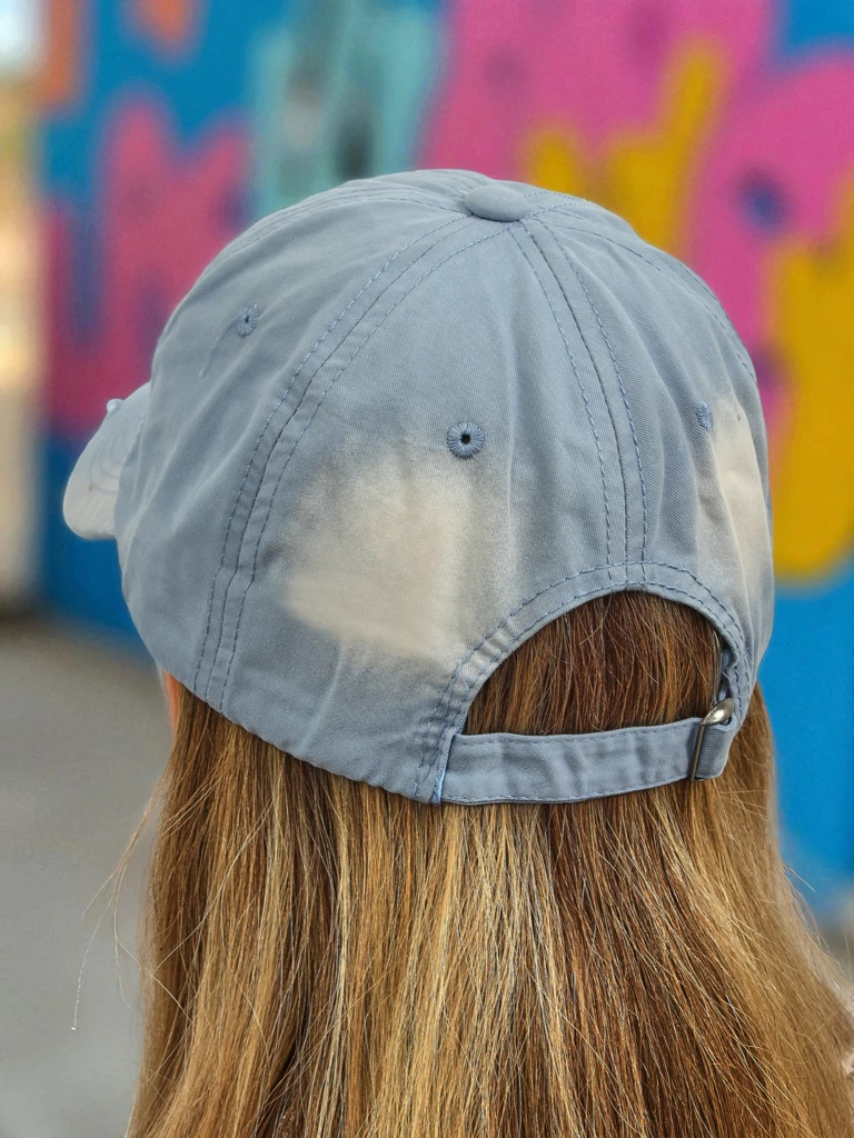 Royalfashion Шапка с козирка Paris 1976