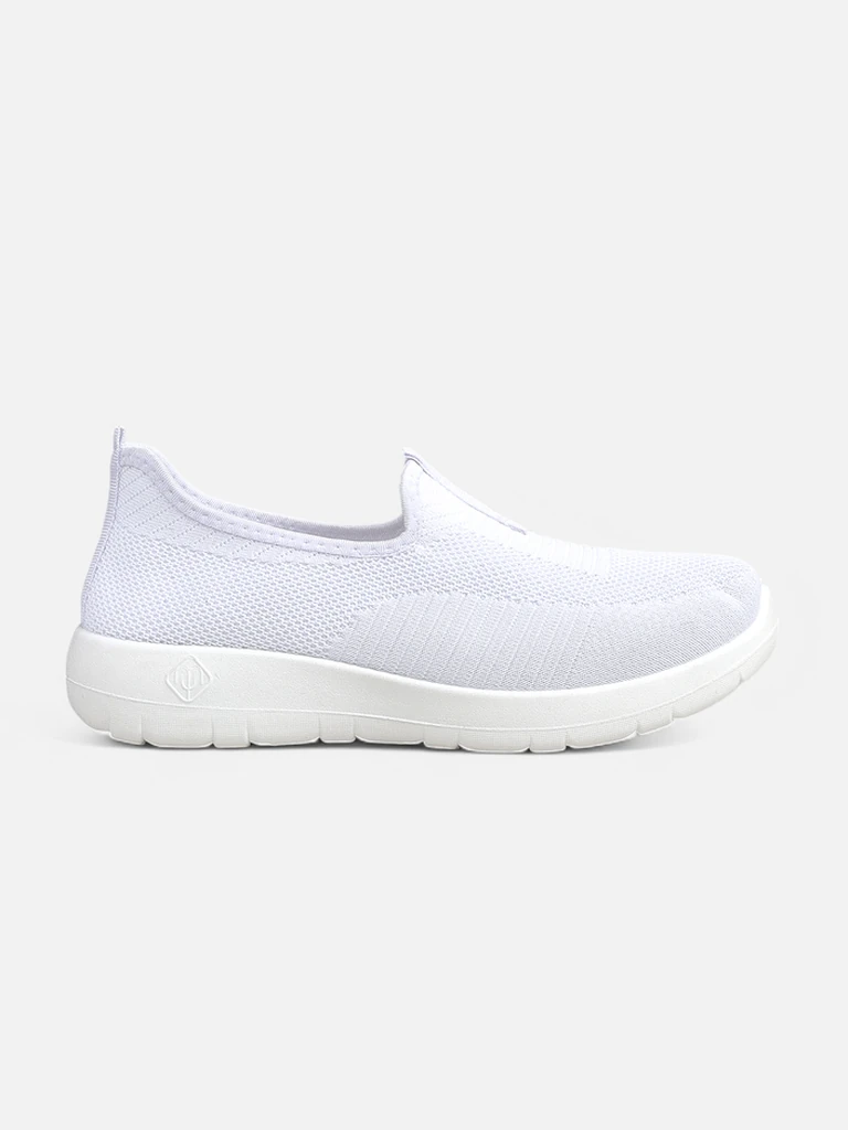 Дамски бели слипони Callista от дишаща материя на плосък ток