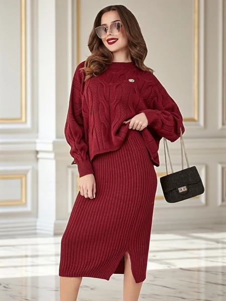 Ройълфешън Акрилно плетено женско комплект с пуловер и пола Warm&Fuzzy