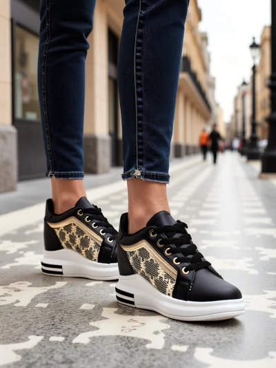 Royalfashion Женски спортни обувки с скрита платформа Jesioo