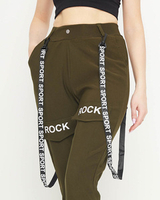 тъмнозелено