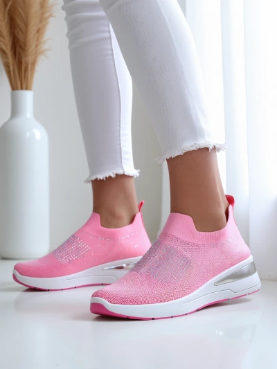 Обувки тип слип-он с платформа за жени Royalfashion с камъни Qelavise