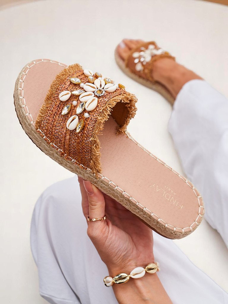 Сандали Royalfashion Callista Boho Camel на плоска платформа с мидички