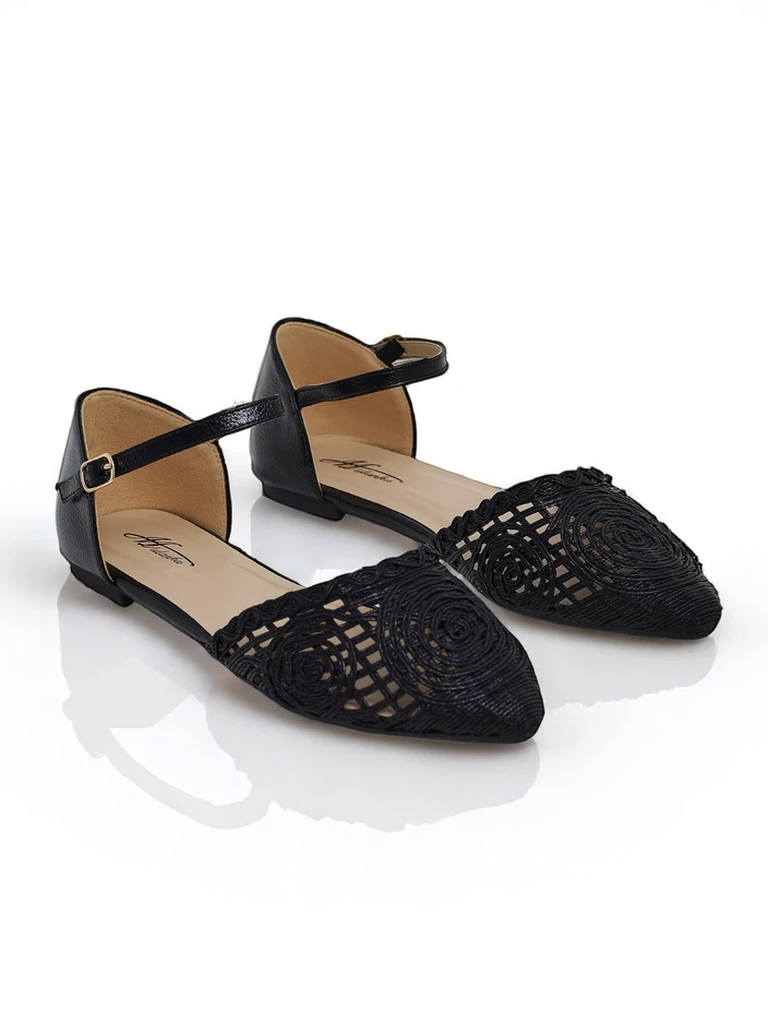 Royalfashion Дамски ажурни сандали Lare