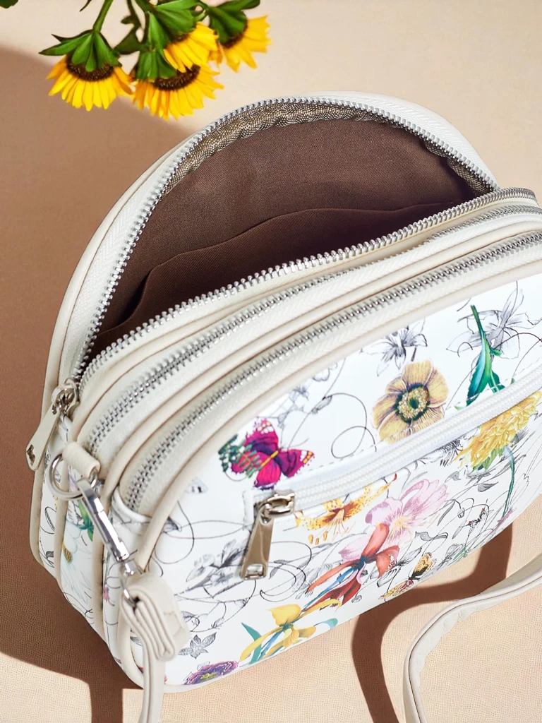 Royalfashion Малка дамска чанта от еко кожа Floriana