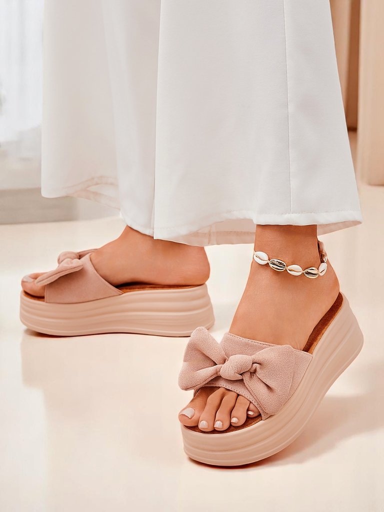 Royalfashion Дамски чехли на платформа Givan