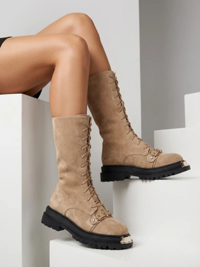 Royalfashion Дамски ботуши с дантела Werces