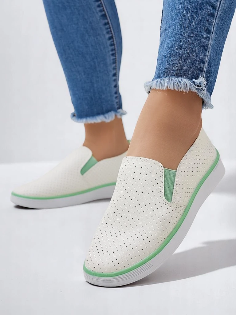 Royalfashion Женски обувки с перфорации тип слип-он Kassias