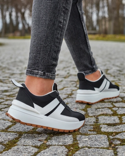 Дамски черни спортни обувки от екокожа с цветни вложки Tifora- Footwear