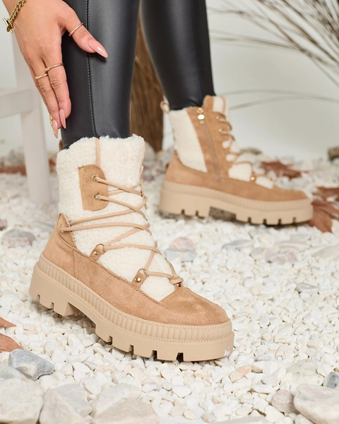 Royalfashion Бежови дамски ловджийски ботуши с овча кожа Getatsa