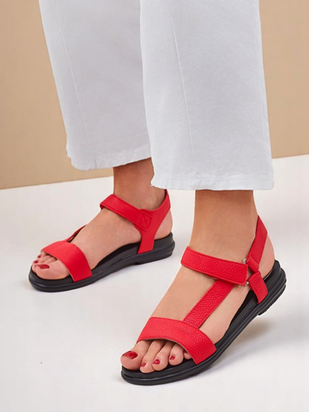 Royalfashion Дамски сандали с равна подметка Lillia