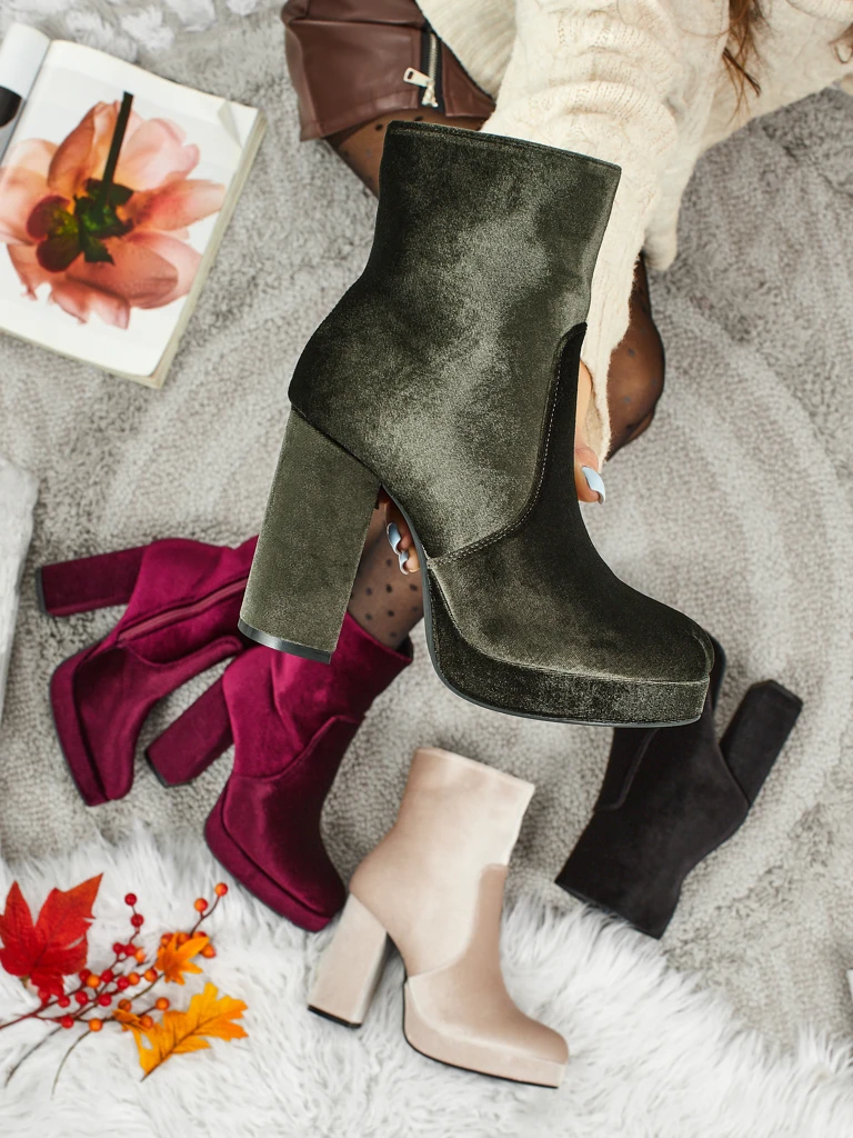 Дамски боти на ток, имитация на велур, Miss