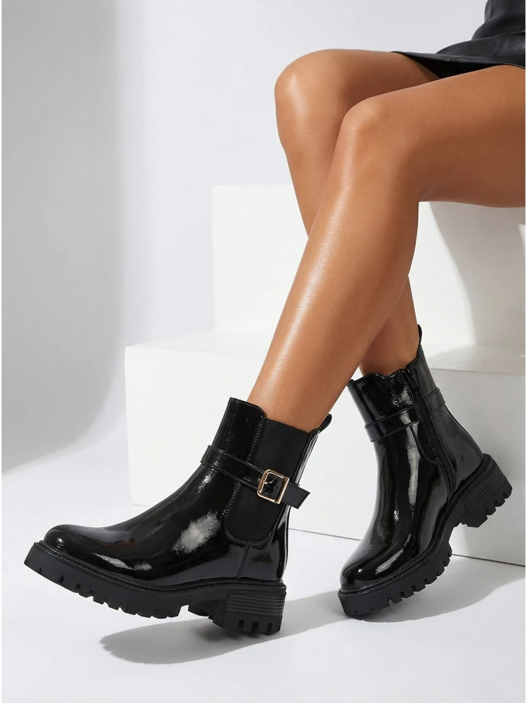 Лакирани дамски боти от еко кожа Calivi