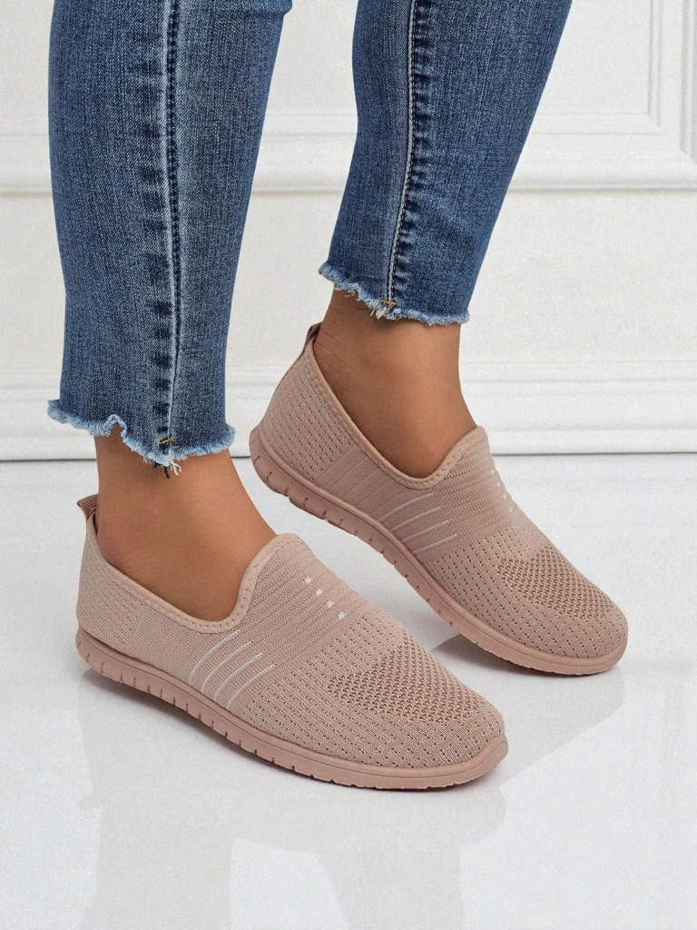Дамски обувки Aelia розови от плат, удобни мокасини на равна подметка