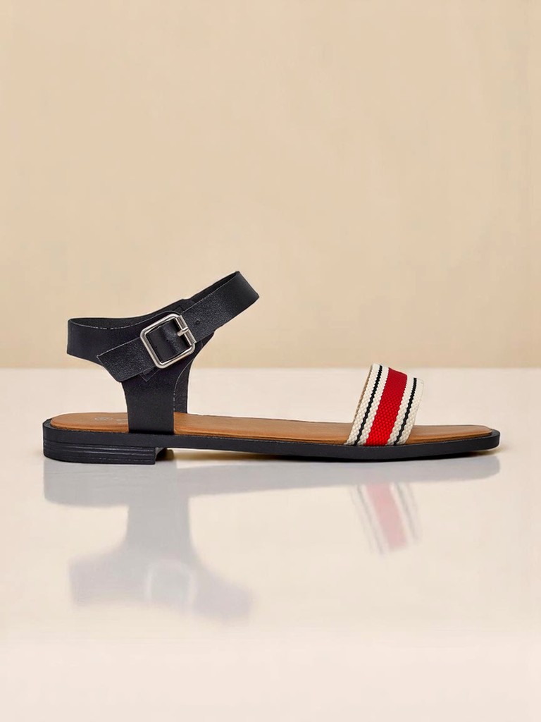 Royalfashion Дамски сандали с равна подметка Naya