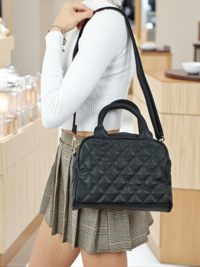 Малка дамска чанта от еко кожа Laretta