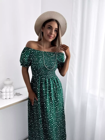 Зелена дамска макси рокля в грах- Облекло