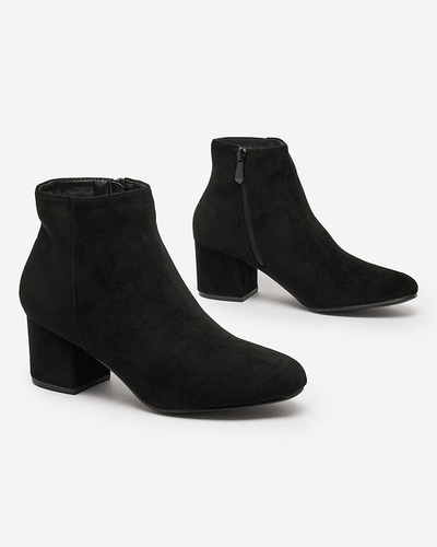 Royalfashion Черни дамски ботуши с нисък ток Referra