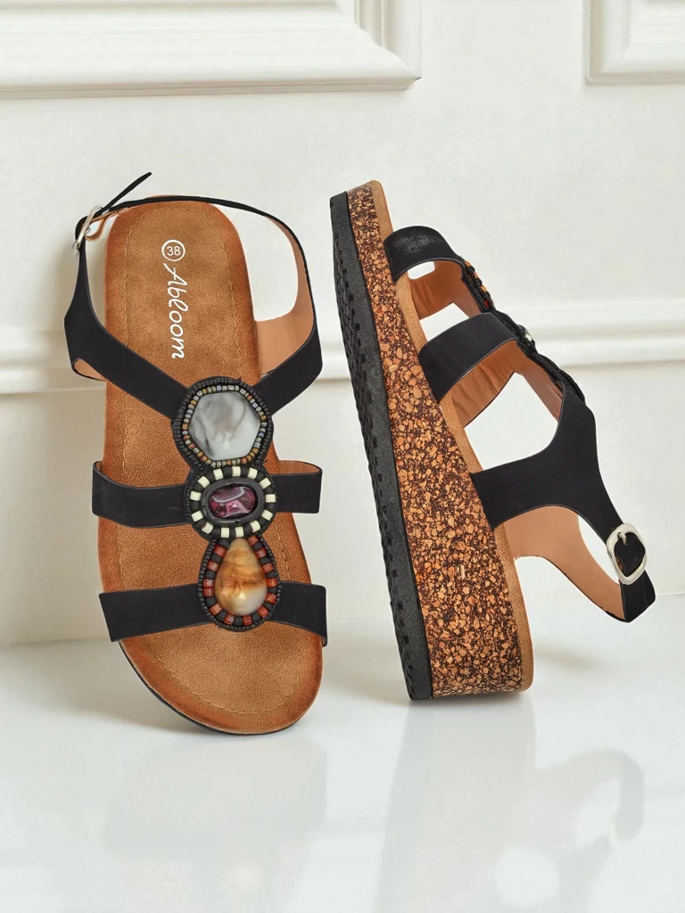 Royalfashion Дамски сандали на платформа с камъни Grace Shine