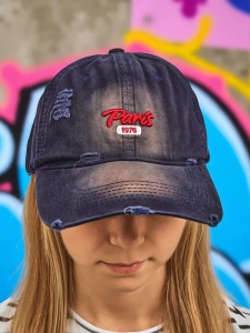 Тъмносиньо