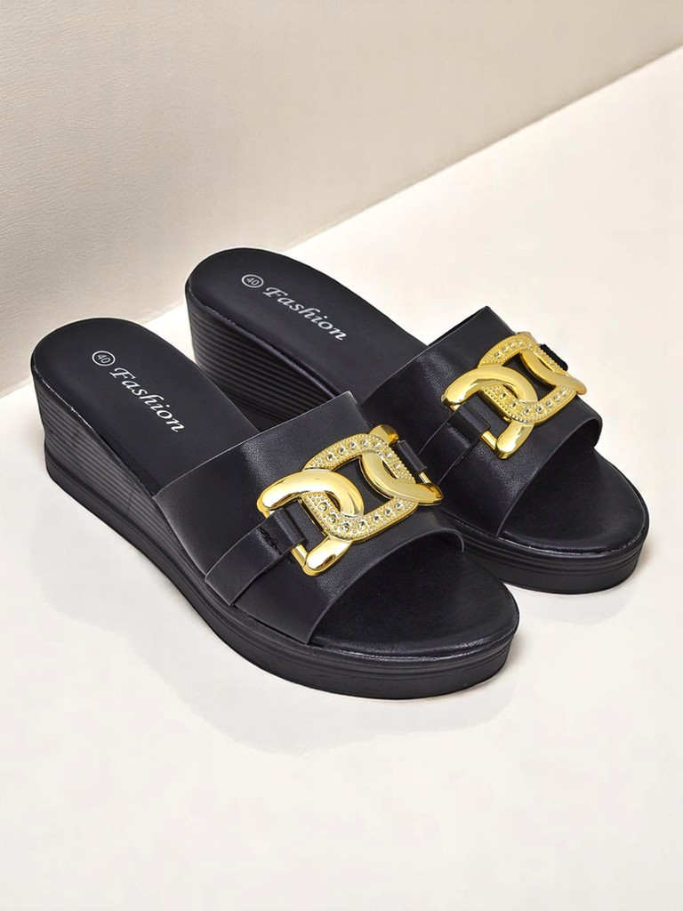 Royalfashion Дамски сандали на платформа Nolia