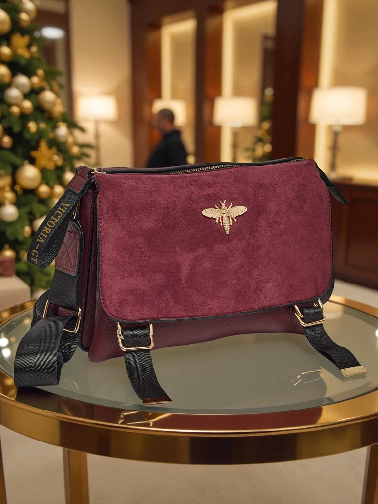 Малка дамска чанта от еко кожа Tessaria