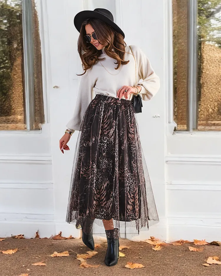 Дамска миди пола с флорален щамп и тюл на Royalfashion