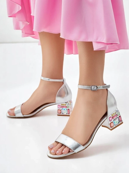 Обувки Royalfashion за жени с декоративни токчета Ballou