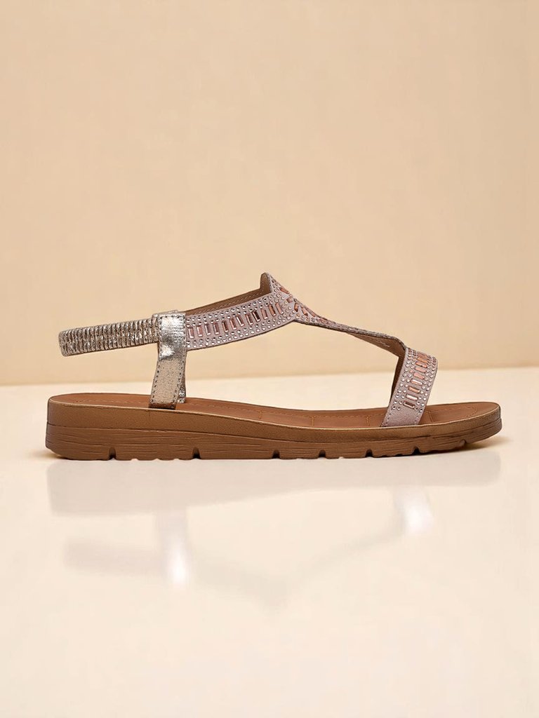 Royalfashion Дамски сандали с декоративни каишки Ava Shine