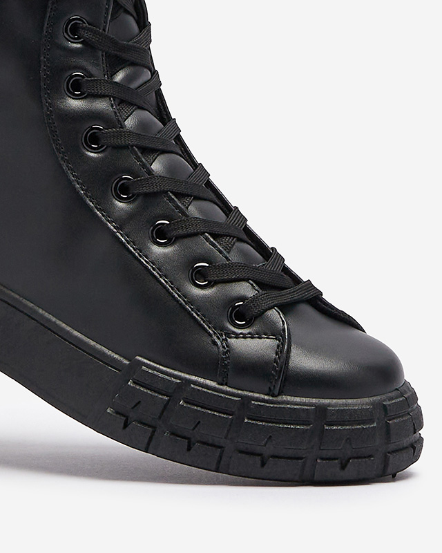 Черни дамски спортни обувки с калъф Efiffe- Footwear