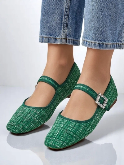 Royalfashion Дамски шпицови балетни обувки с катарама и лента Riffos