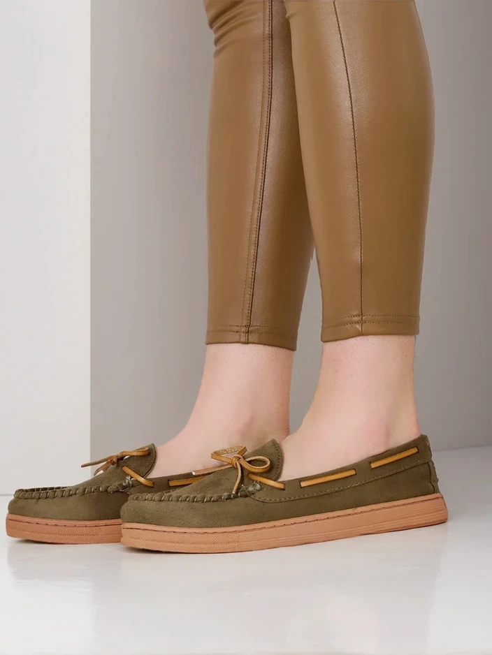 Royalfashion Класически дамски лофери Acimine