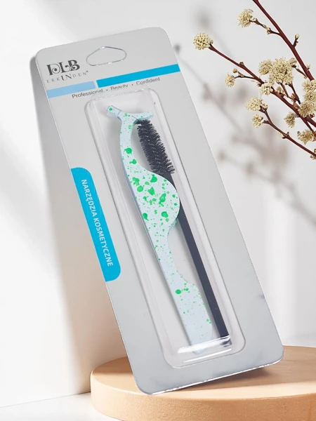 Комплект за стилизиране на мигли - пинсети за изкуствени мигли и четка