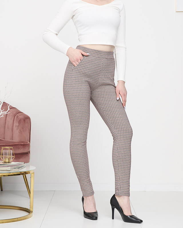 Дамски карирани гащеризони в кестеняво и черно - Облекло