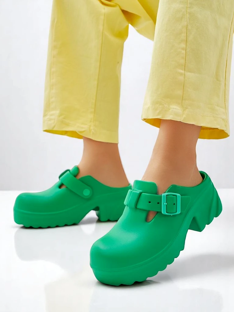 Royalfashion Женски гумени сандали на ток Voxones