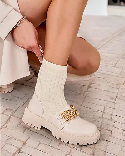 Royalfashion Елегантни дамски ботуши с орнамент Olluf