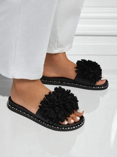 Royalfashion Дамски чехли на плоска подметка Flora Blide