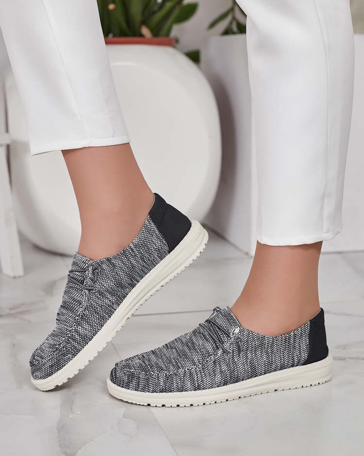 Royalfashion Дамски полуобувки с дантела