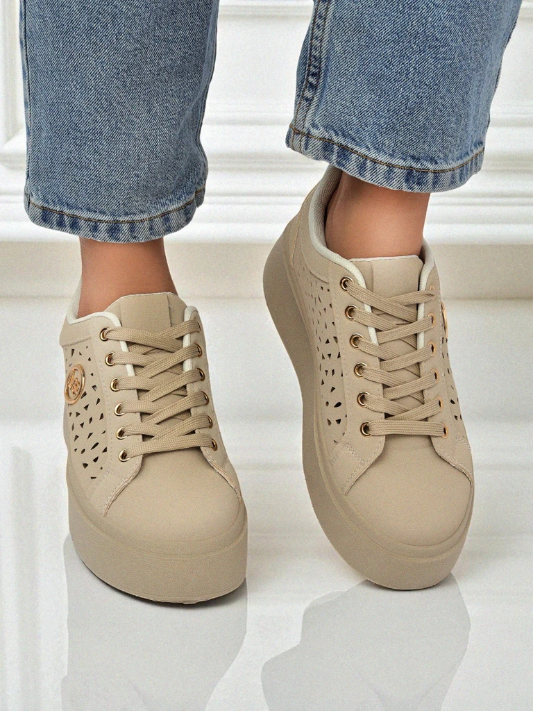 Cleo Ecru Platino – бежови сникърси на платформа Royalfashion еко кожа