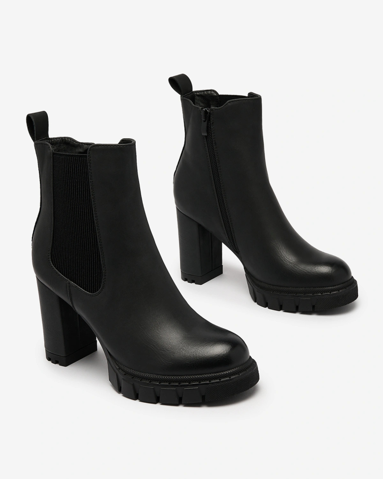 Royalfashion Черни дамски ботуши с висок ток Seihay