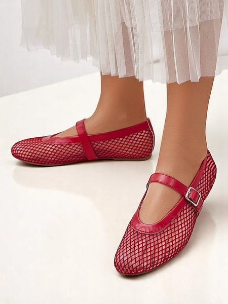 Royalfashion дамски балеринки с прорези и каишка Naommi